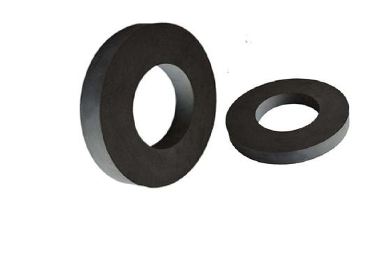 A ferrite alta Ring Magnets SrO 6Fe2O3 IATF 16949 da consistência personalizou