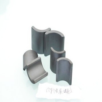 TA magnética do Br 430 de SrO 6Fe2O3 do núcleo de ferrite do motor de fã do radiador