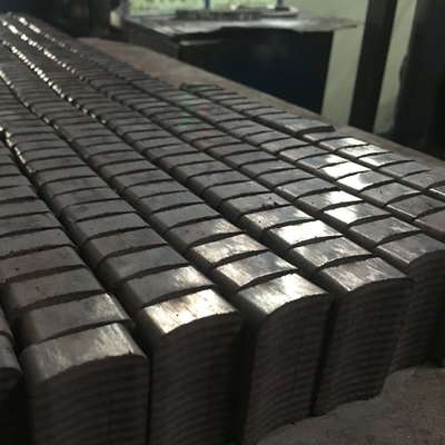 Forma cerâmica da telha do ímã do motor elétrico do ímã da ferrite de SrO 6Fe2O3